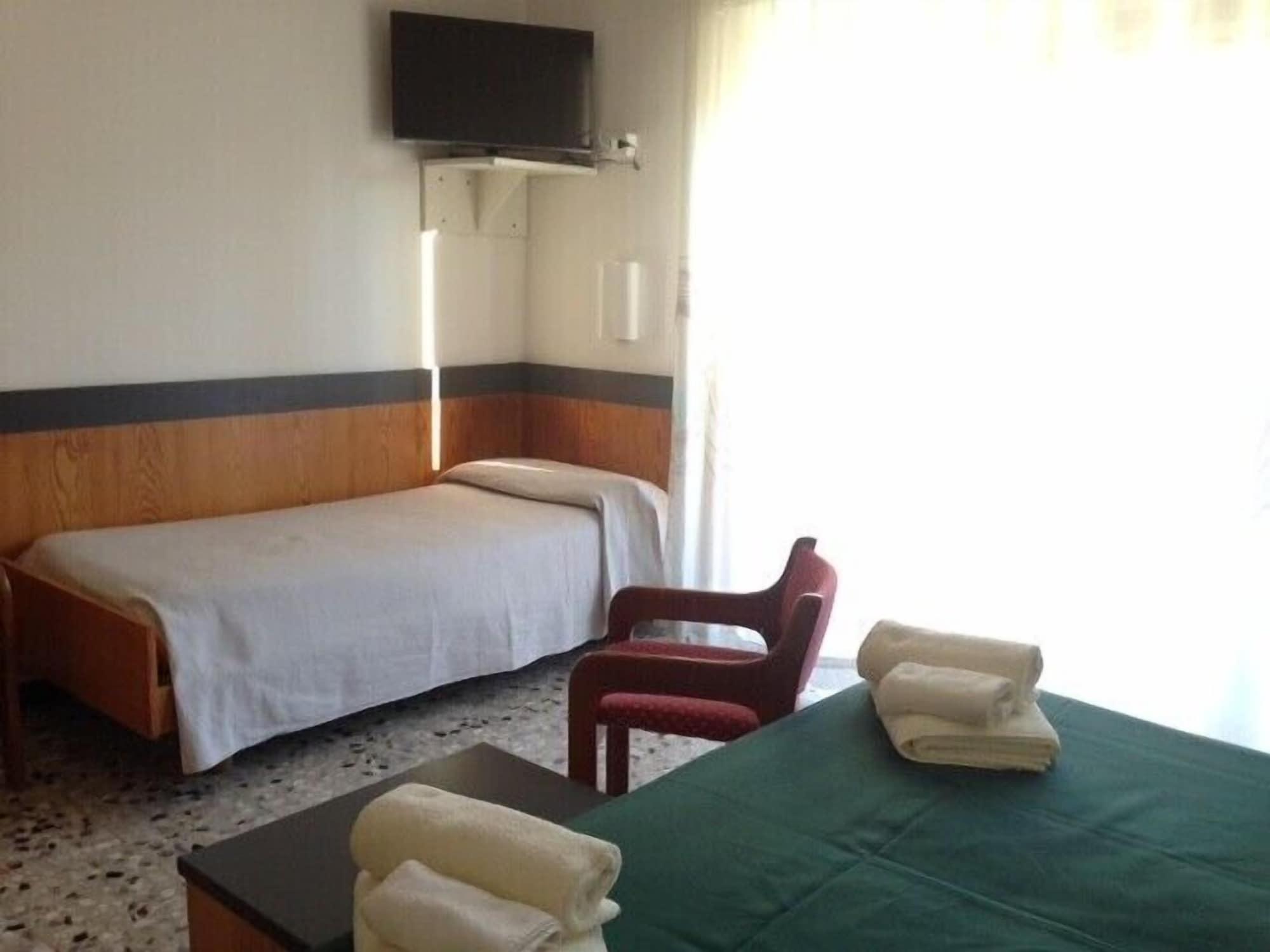 Hotel Minerva Pietra Ligure Exterior photo