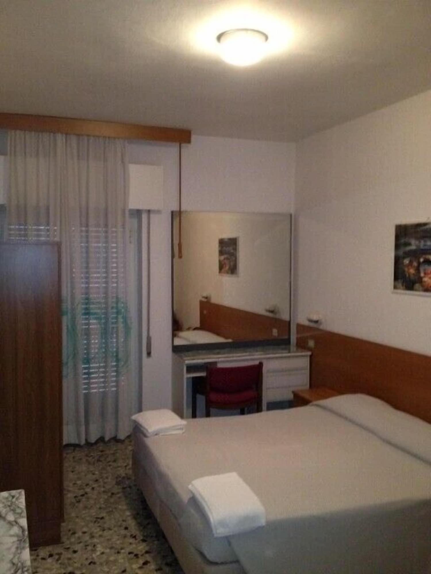 Hotel Minerva Pietra Ligure Exterior photo