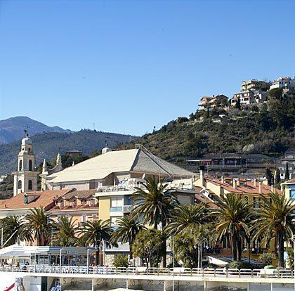 Hotel Minerva Pietra Ligure Exterior photo
