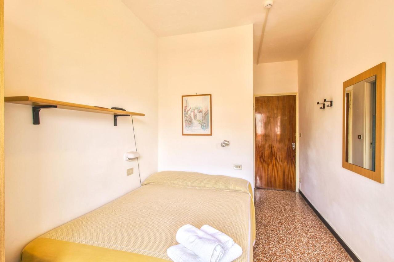 Hotel Minerva Pietra Ligure Exterior photo