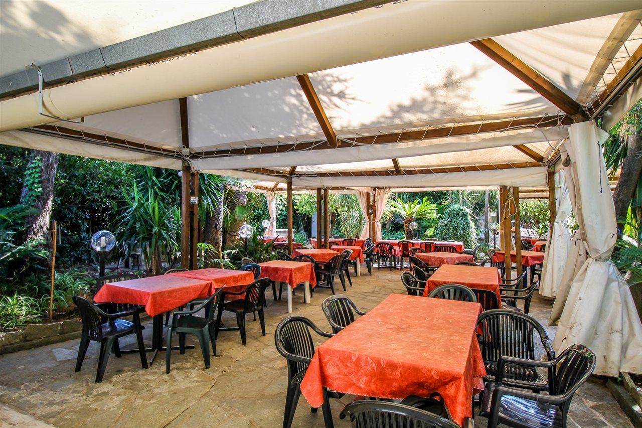 Hotel Minerva Pietra Ligure Exterior photo