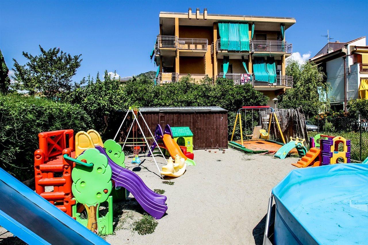 Hotel Minerva Pietra Ligure Exterior photo
